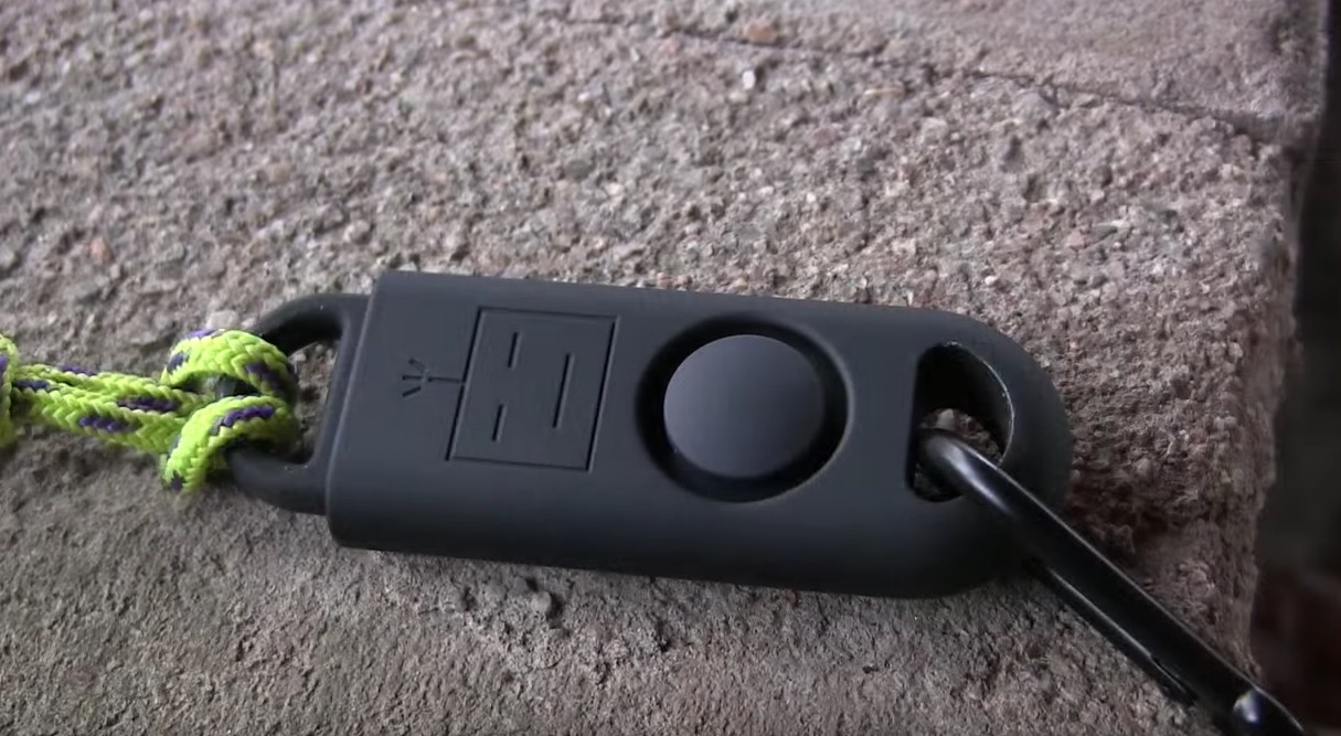 Alternative To Bear Spray For Hikers - BASU eAlarm+ (formerly Robocopp sound grenade+) - screen shot 2016 11 06 at 1.14.55 pm